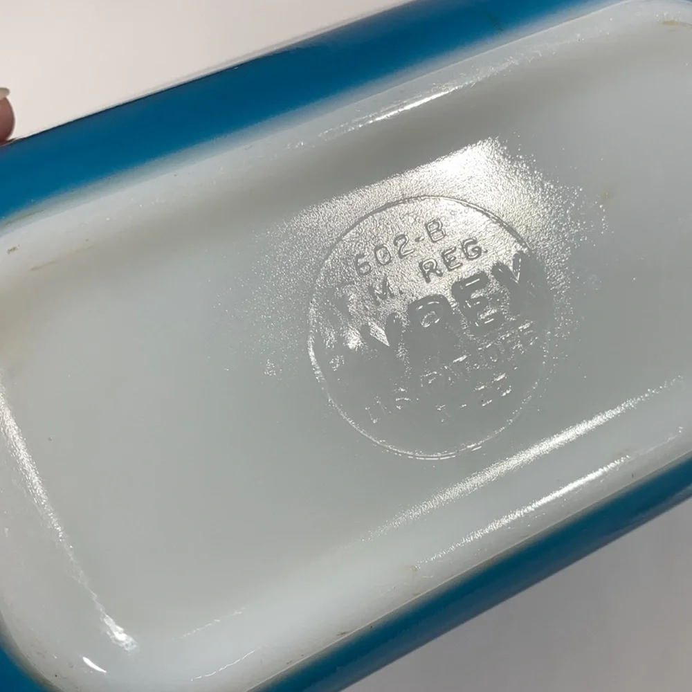 Vintage Pyrex! Refrigerator dish set of 3 - Picture 13 of 16